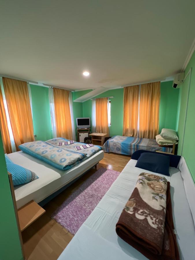 Ribarska Prica-Restoran Pansion Prijedor Bed & Breakfast ภายนอก รูปภาพ