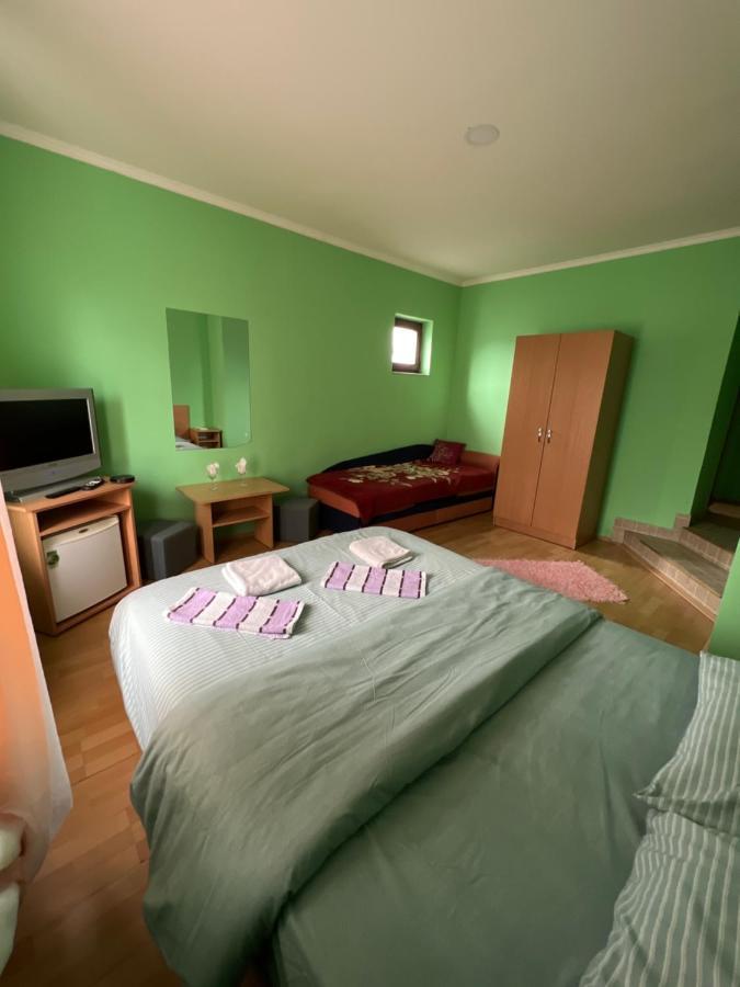 Ribarska Prica-Restoran Pansion Prijedor Bed & Breakfast ภายนอก รูปภาพ